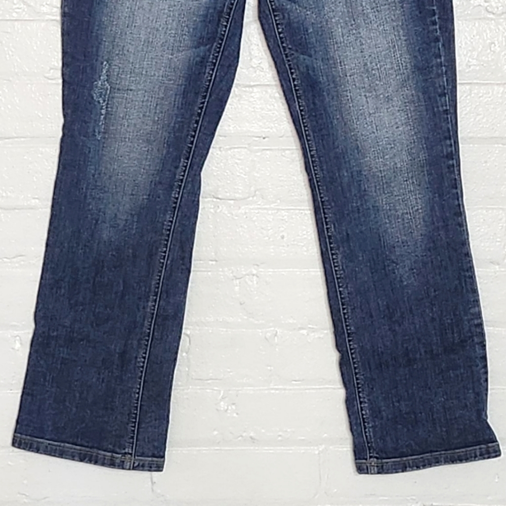 White House Black Market Noir Distressed Capri Jean - Picture 3 of 6